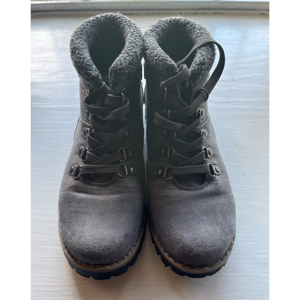 Sonoma grey boots